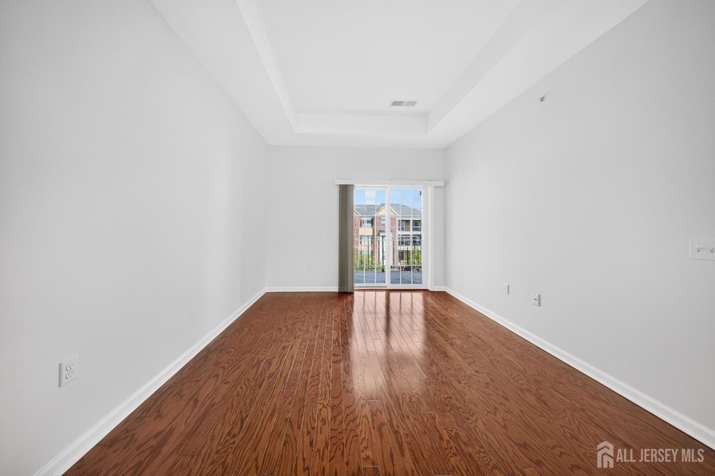 645 Doral Court - Photo 11