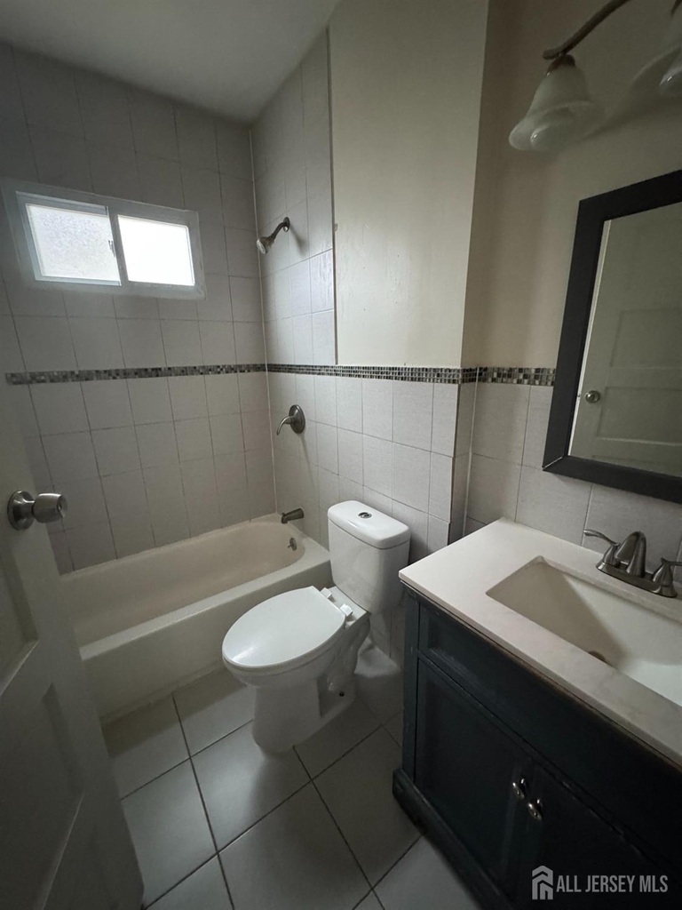7 Maple Street - Photo 8