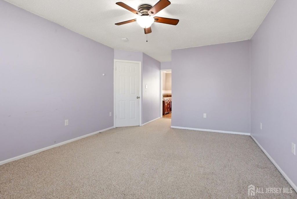 50 Glen Oaks Court - Photo 12