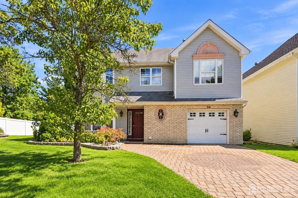 50 Glen Oaks Court - Photo 0
