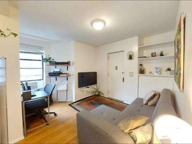 50 Macdougal Street - Photo 0