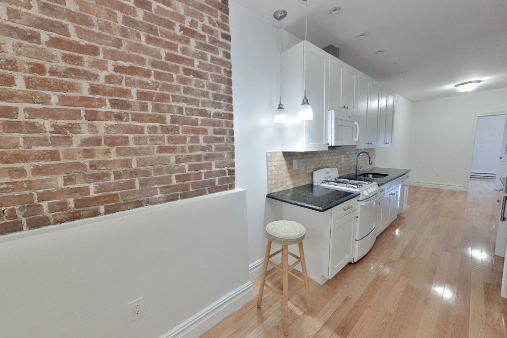 888 10th Avenue - Photo 1