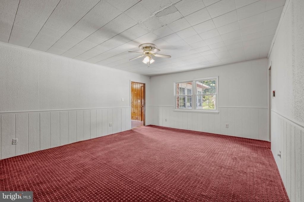 268 Wilkes Street - Photo 12