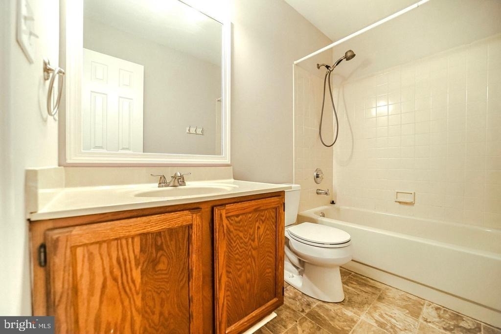 5702 Cambridge Drive - Photo 7