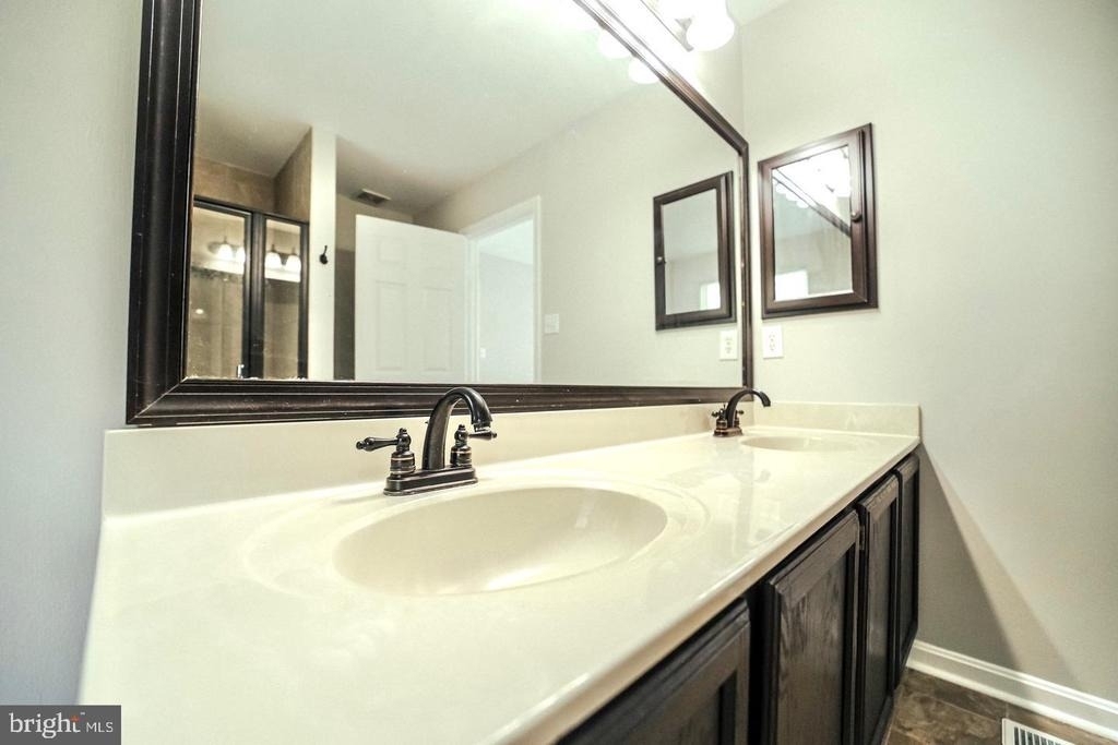 5702 Cambridge Drive - Photo 17