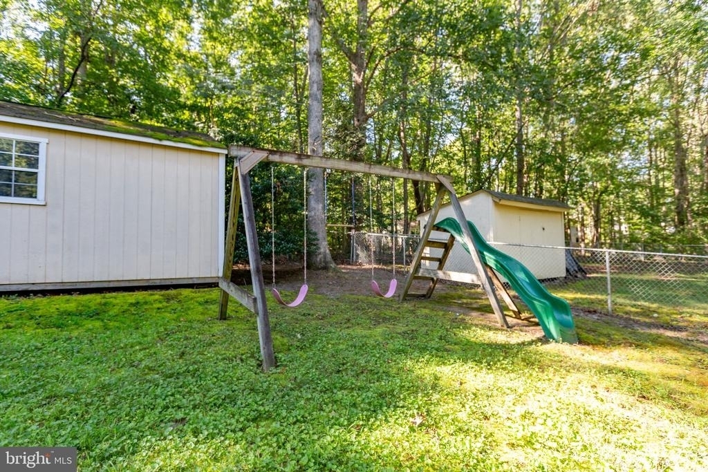 206 Hampton Drive - Photo 38