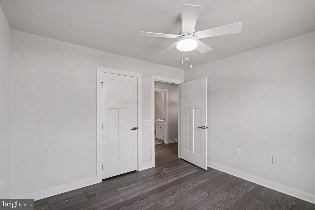 8914 Penrith Drive - Photo 13
