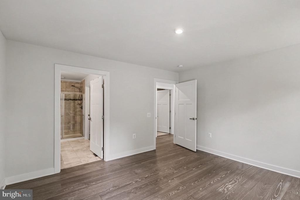 8914 Penrith Drive - Photo 10