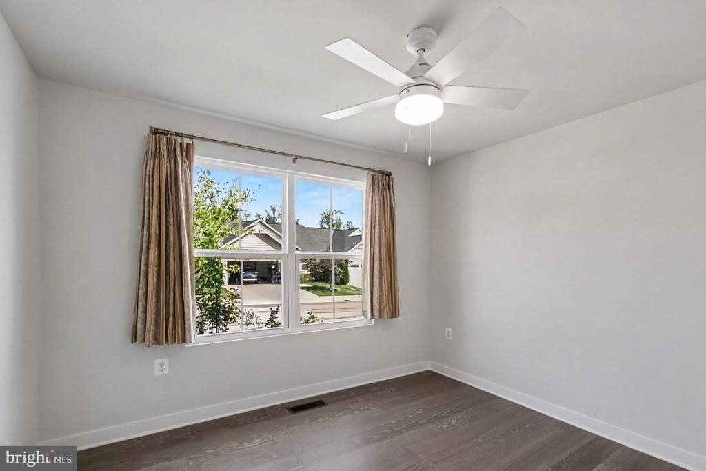 8914 Penrith Drive - Photo 14