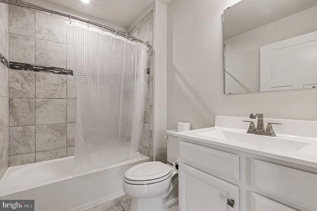8914 Penrith Drive - Photo 15