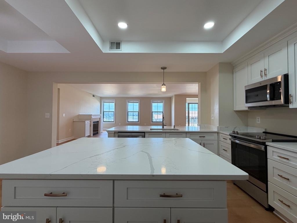 485 Harbor Side Street - Photo 4