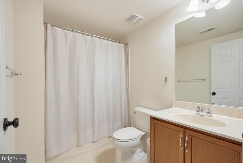 43248 Mitcham Square - Photo 15