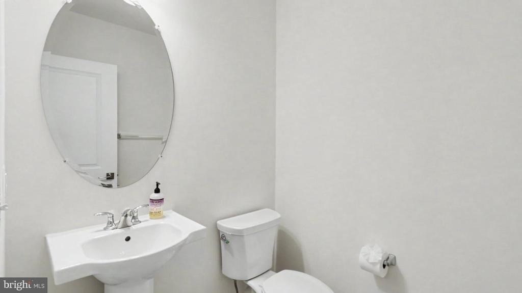 43595 Farringdon Square - Photo 32
