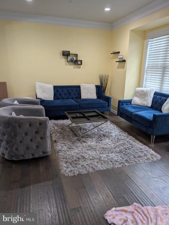 43174 Luttrell Square - Photo 10