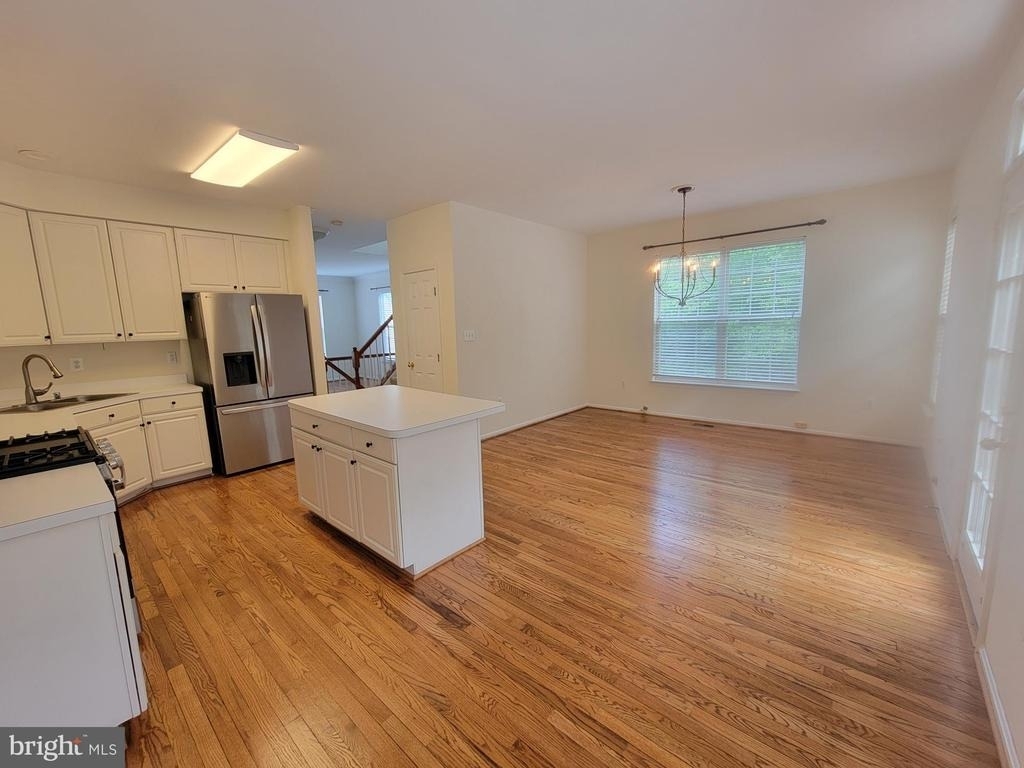 20872 Ivymount Terrace - Photo 8