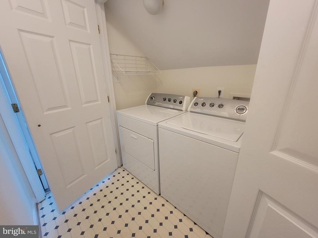 20872 Ivymount Terrace - Photo 23