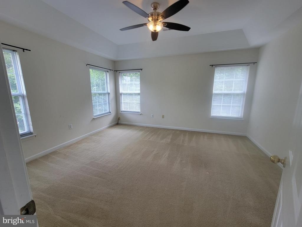 20872 Ivymount Terrace - Photo 12