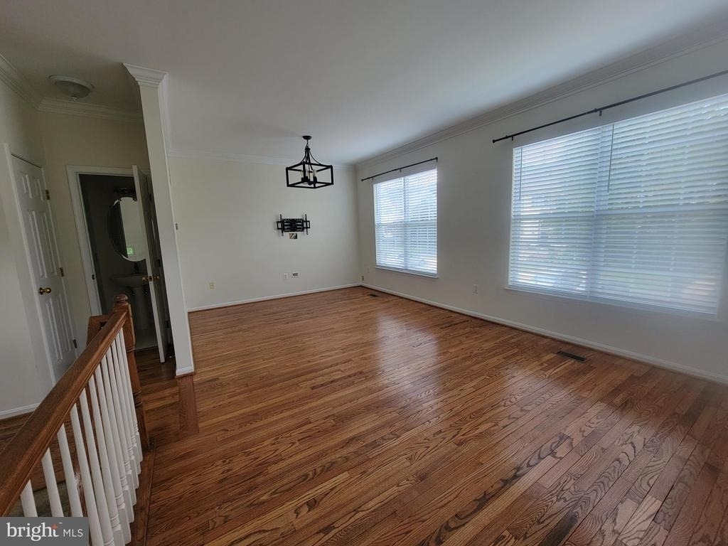 20872 Ivymount Terrace - Photo 4
