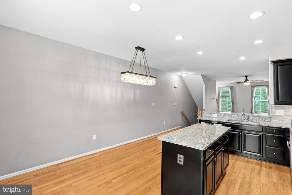 41746 Mcmonagle Square - Photo 13