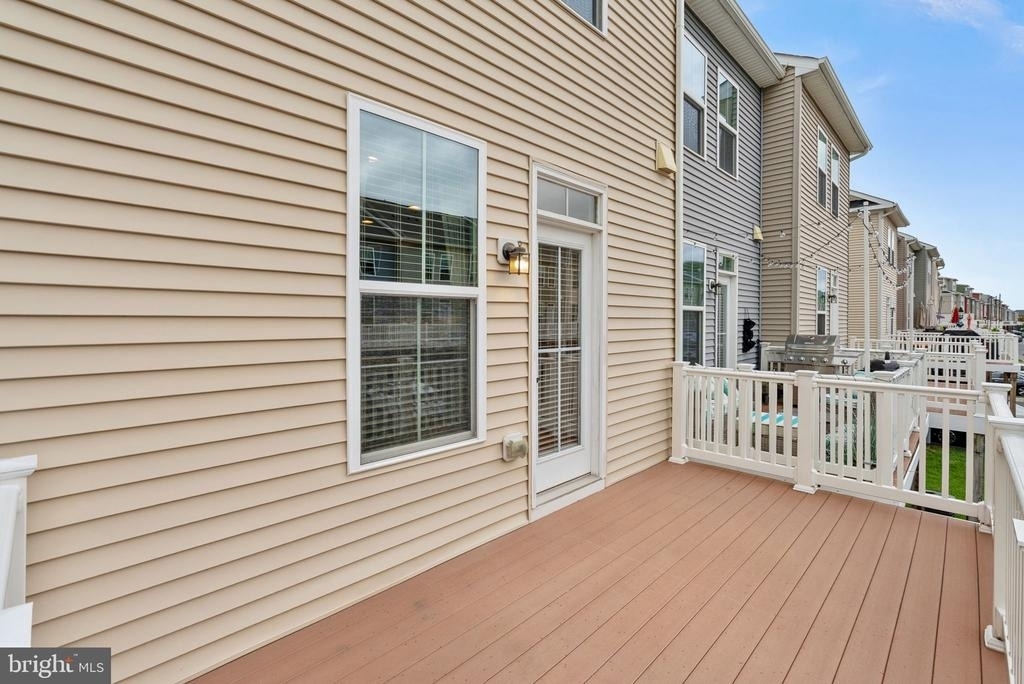 41746 Mcmonagle Square - Photo 23
