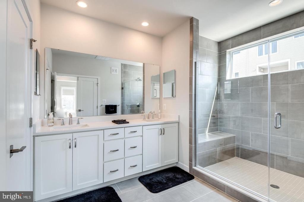 43190 Mongold Square - Photo 15