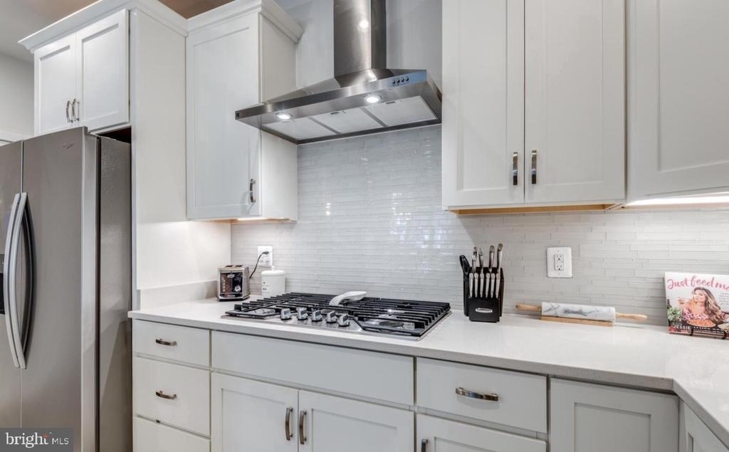 43190 Mongold Square - Photo 5