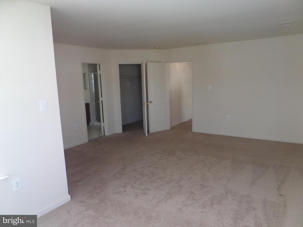 675 Mcleary Square Se - Photo 9