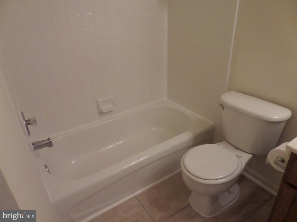 675 Mcleary Square Se - Photo 31