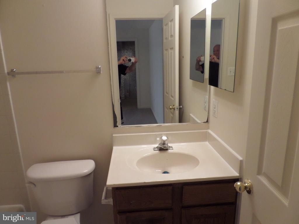 675 Mcleary Square Se - Photo 32