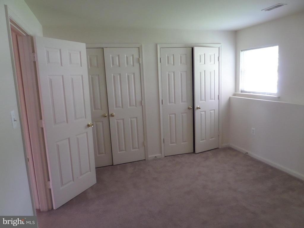 675 Mcleary Square Se - Photo 21