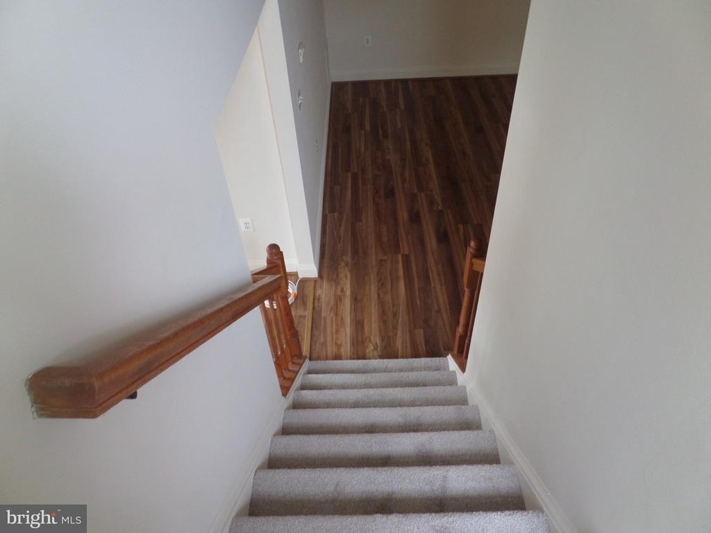 675 Mcleary Square Se - Photo 35