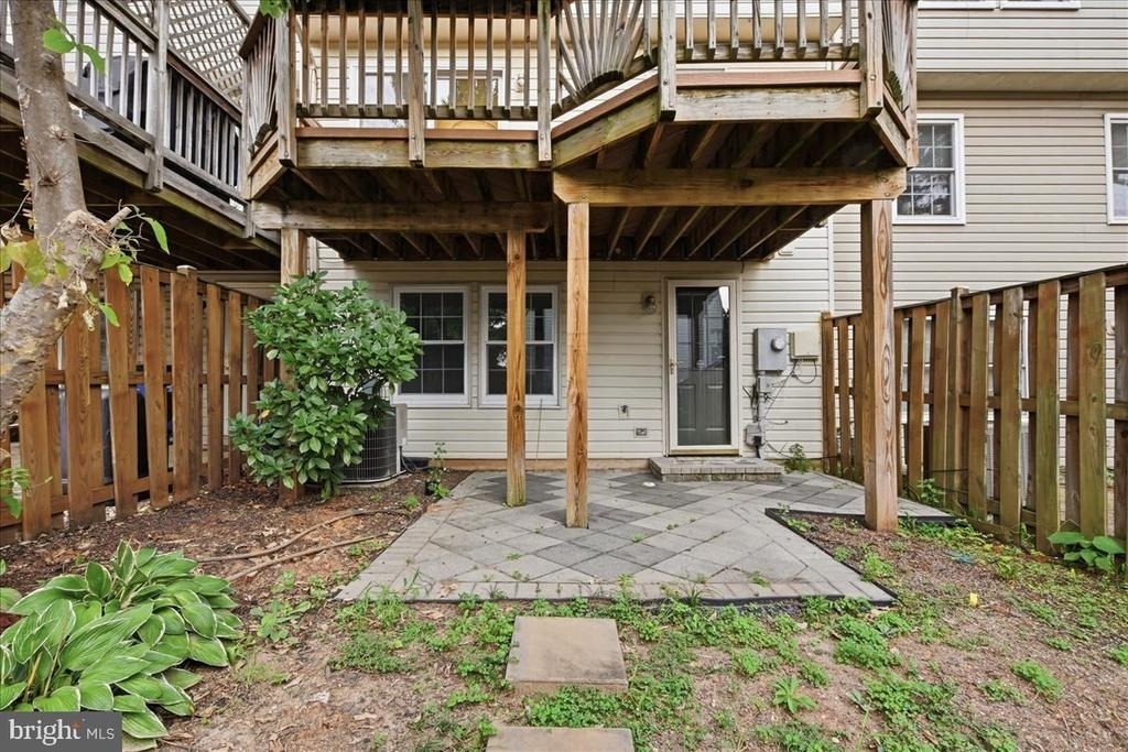 5718 Croatan Court - Photo 32