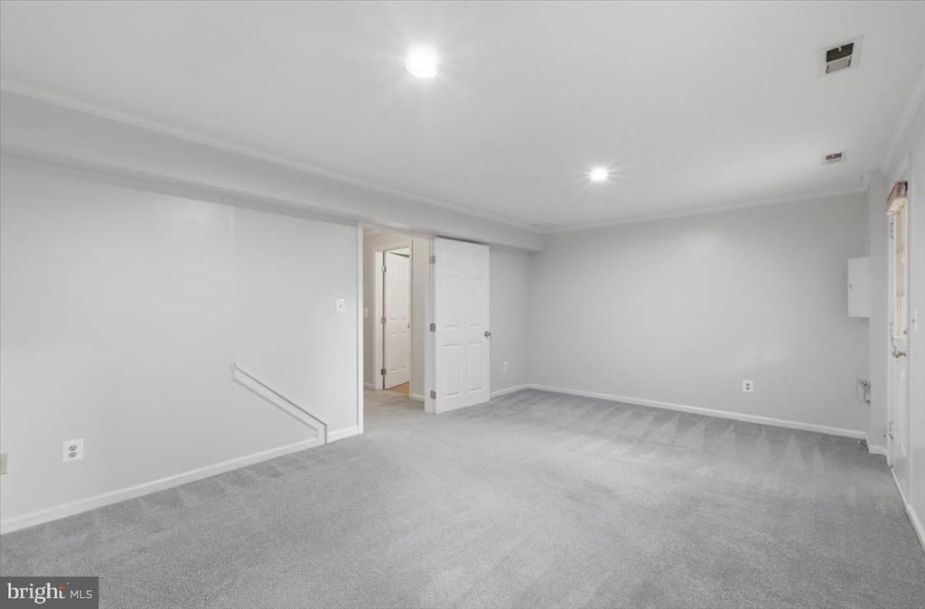 5718 Croatan Court - Photo 18