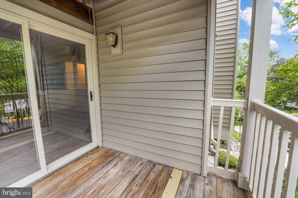 1712 Abercromby Court - Photo 22