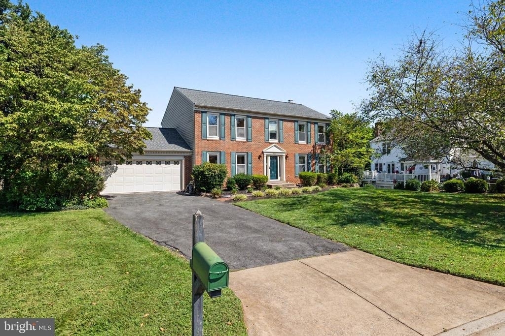 3507 Pecan Place - Photo 1