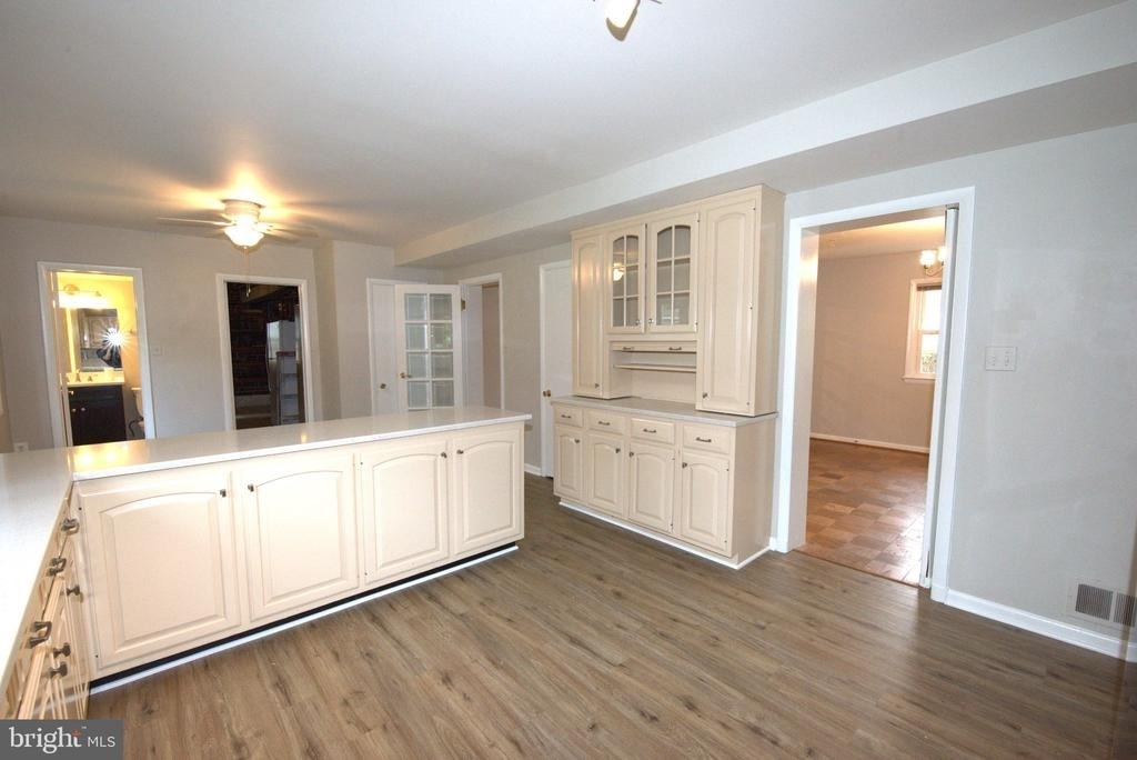 6933 Tyndale Street - Photo 15