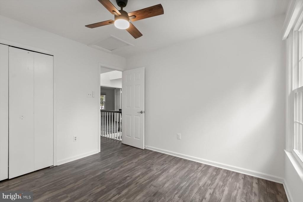 1550 Mclean Commons Court - Photo 26