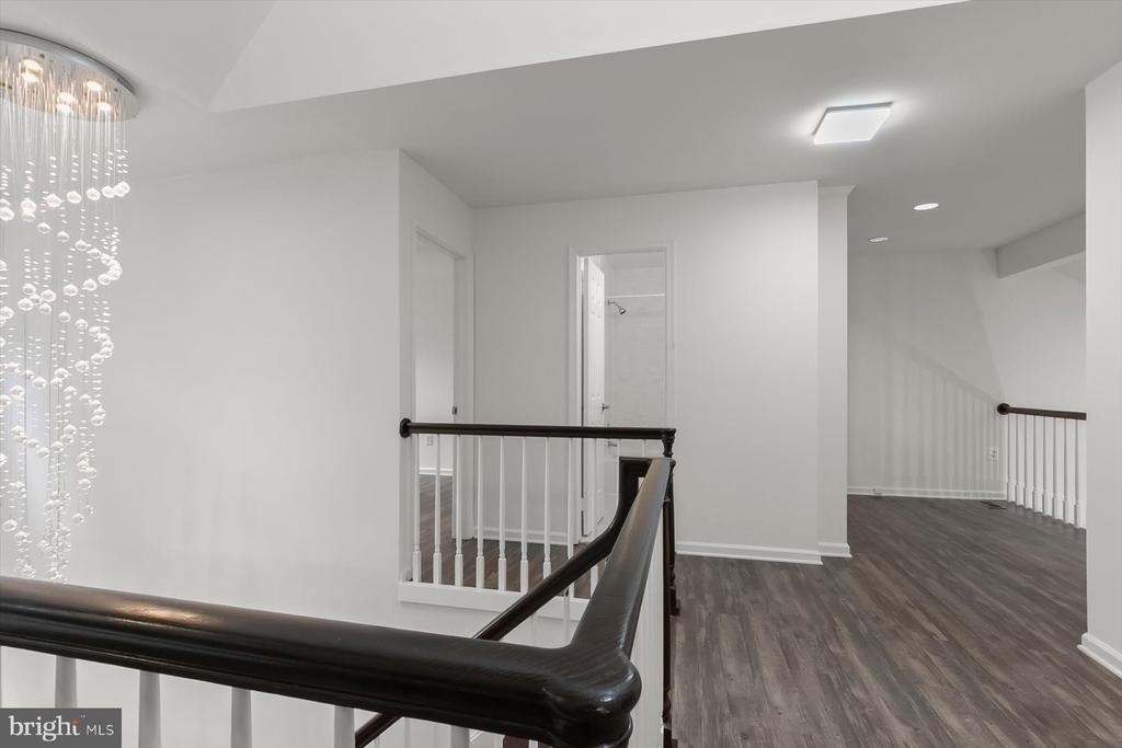 1550 Mclean Commons Court - Photo 23