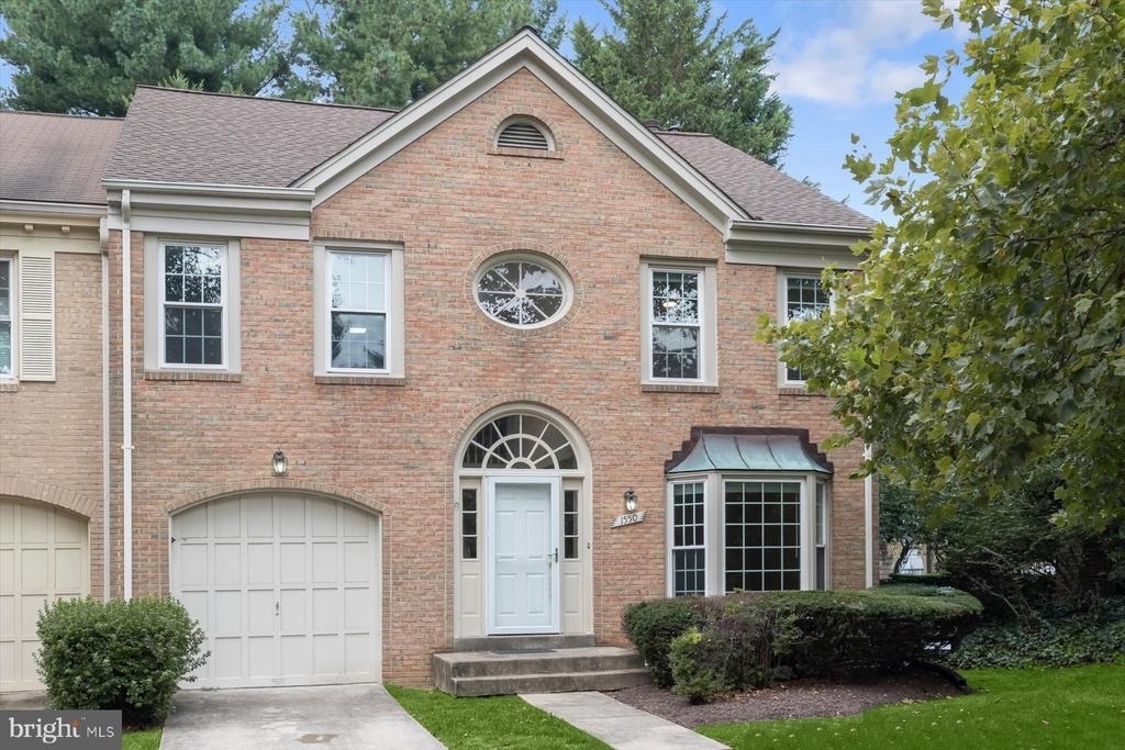 1550 Mclean Commons Court - Photo 1