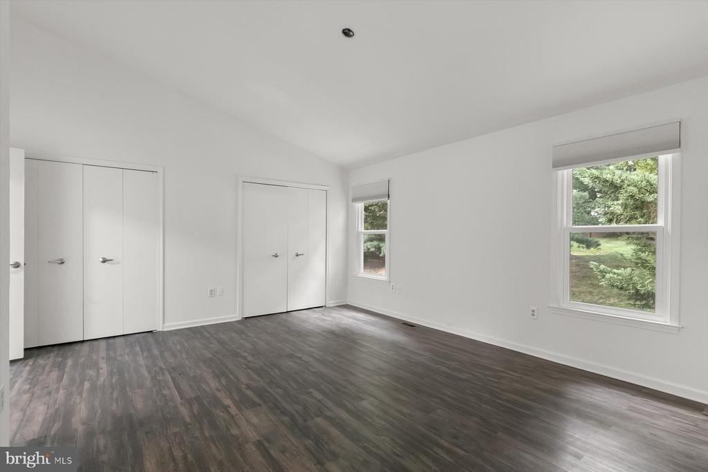 1550 Mclean Commons Court - Photo 19