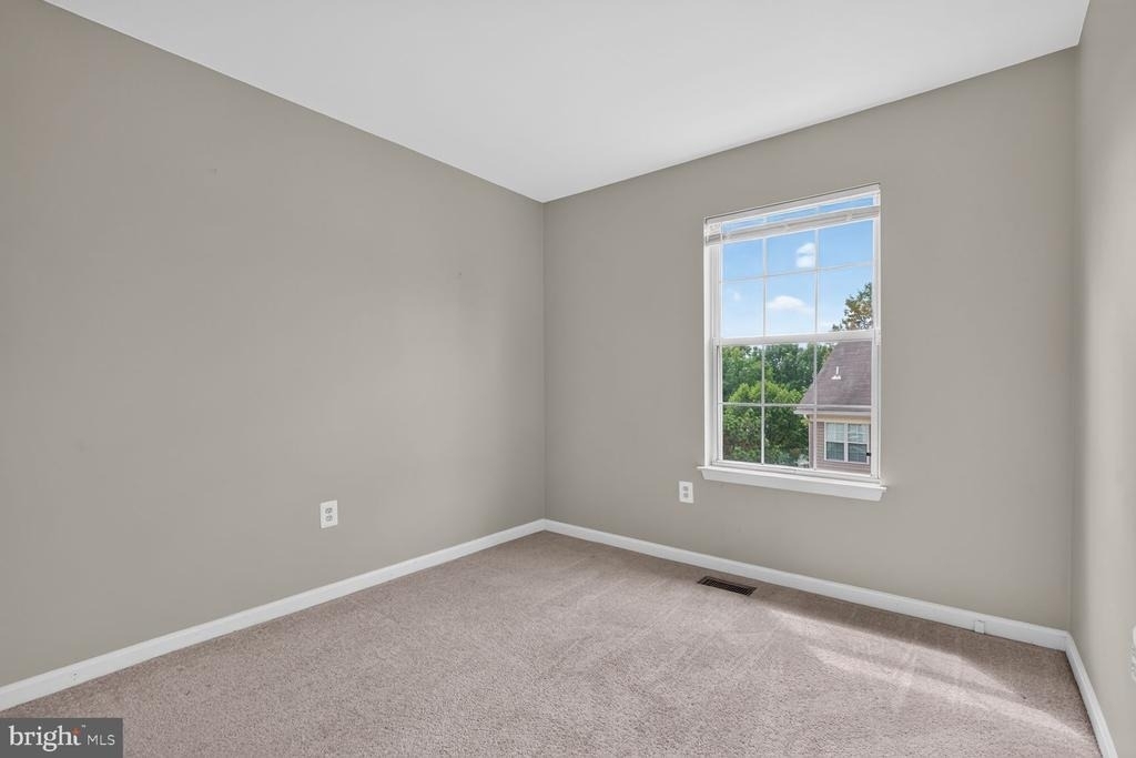 2432 Clover Field Circle - Photo 16