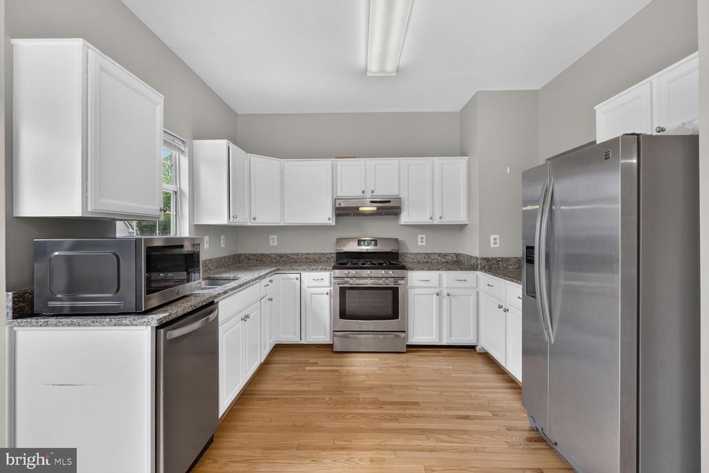 2432 Clover Field Circle - Photo 9