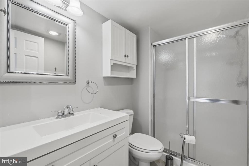 7600 Tremayne Place - Photo 16