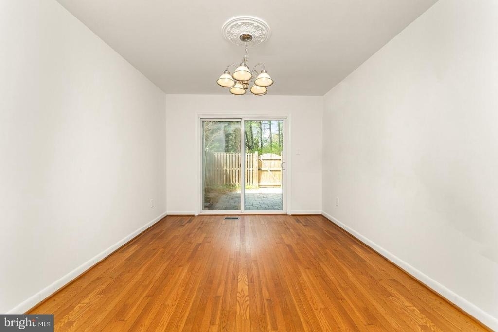 1808 Golf View Court - Photo 6
