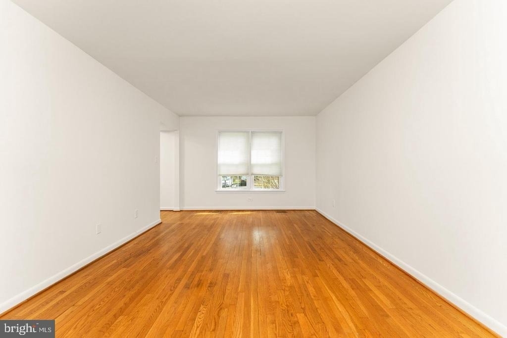 1808 Golf View Court - Photo 5