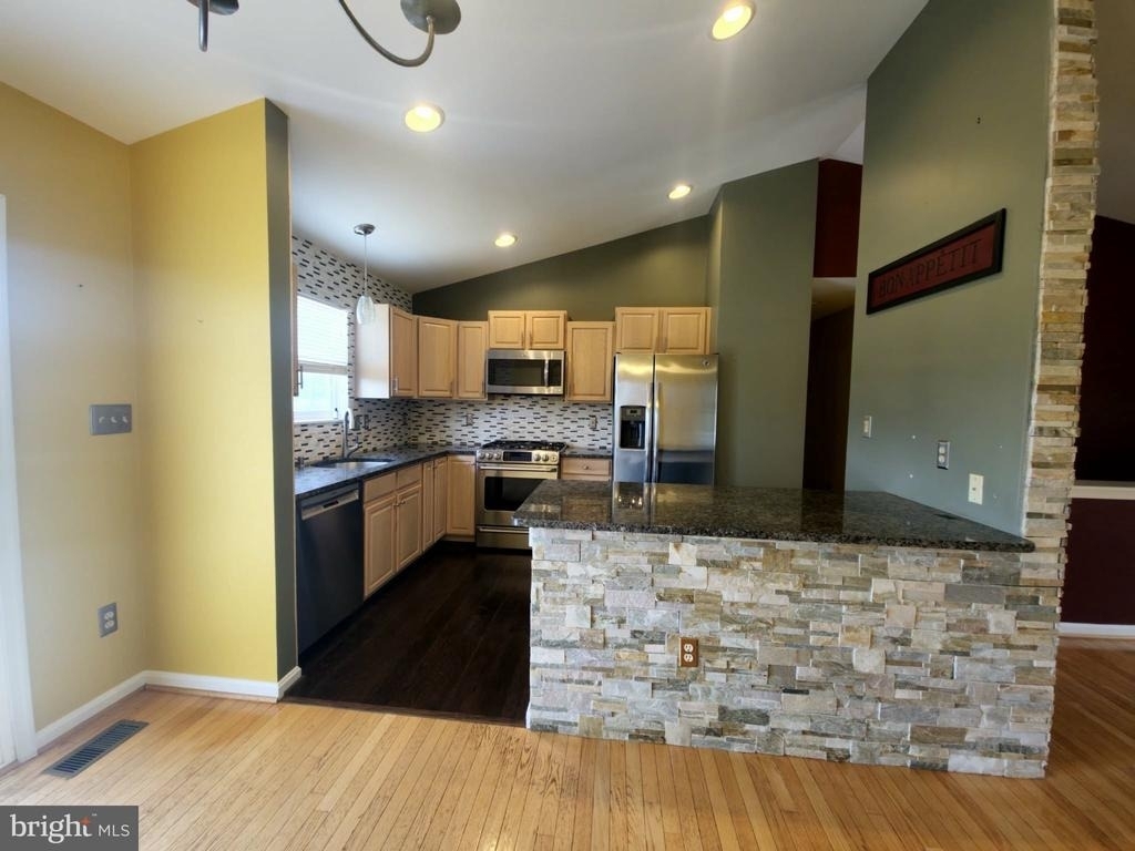 7481 Terri Lane - Photo 6