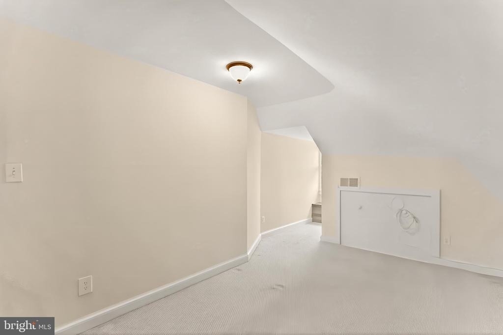 718 S Washington Street - Photo 20