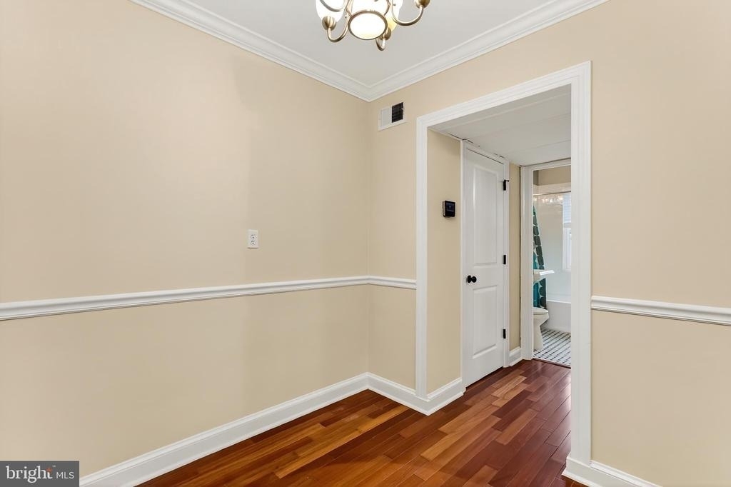 718 S Washington Street - Photo 12