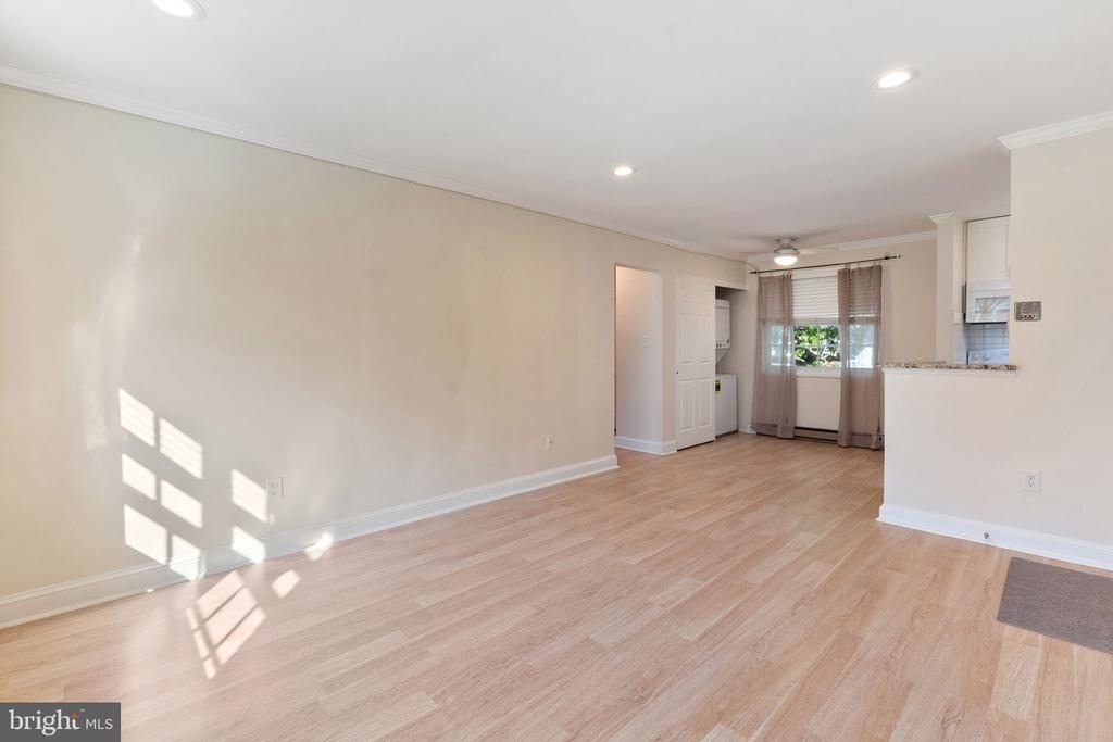 1732 W Abingdon Drive - Photo 4