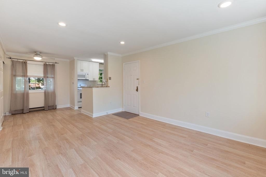 1732 W Abingdon Drive - Photo 3